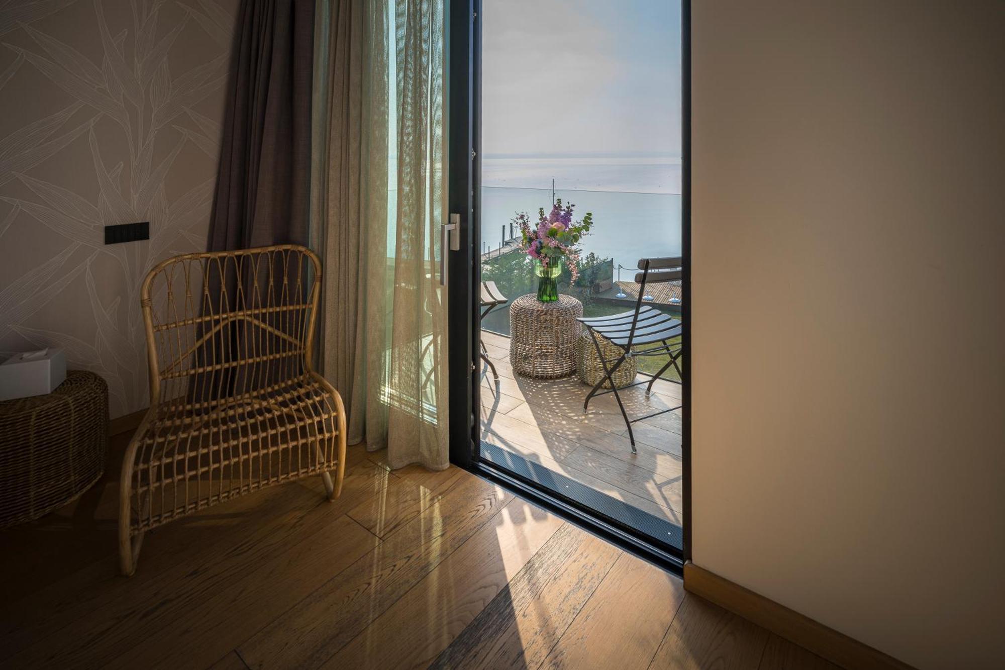 Hotel Vinci Σιρμιόνε Εξωτερικό φωτογραφία